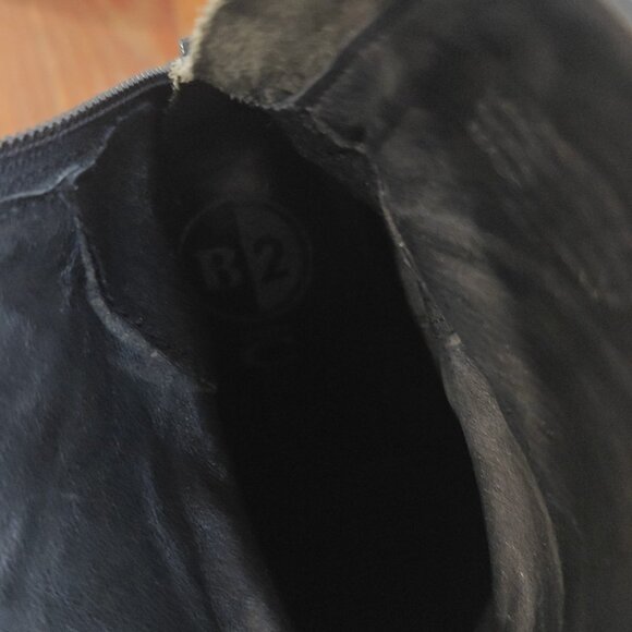 Black Leather Platform Heeled Boots – Chunky Heel – Size 7.5 (B2 Marking) - Picture 5 of 6